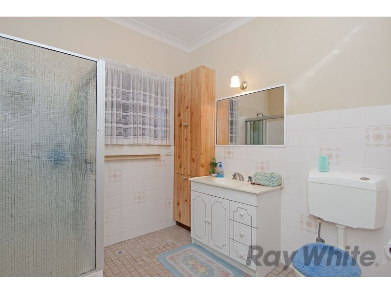 60 Craigie Avenue, Kanwal NSW 2259