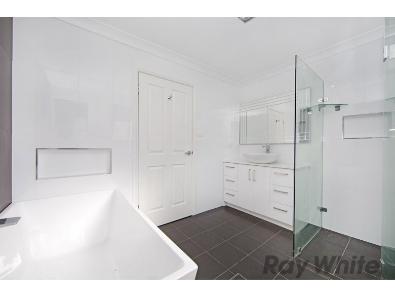 319 Tuggerawong Road, Tuggerawong NSW 2259