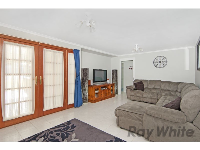 4 Cambridge Avenue, Kanwal NSW 2259