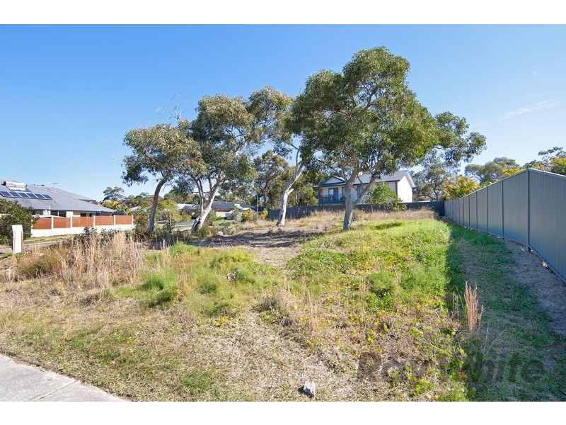 1 Seabreeze Close, Gwandalan NSW 2259