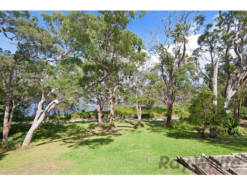 24 Kyong Avenue, Buff Point NSW 2262