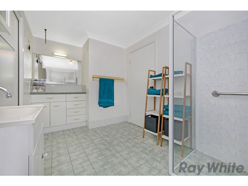 25 Danbury Avenue, Gorokan NSW 2263