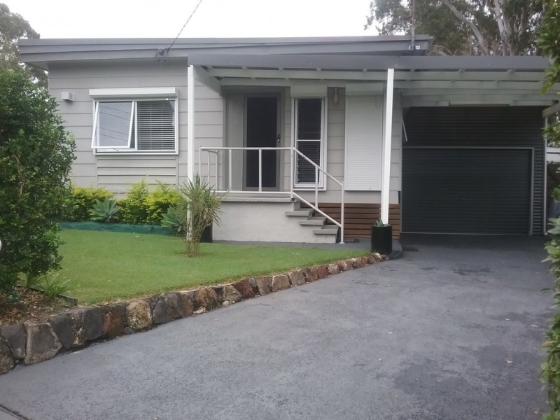 212 Buff Point Avenue, Buff Point NSW 2262