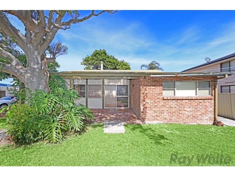 1a Tamar Avenue, Toukley NSW 2263