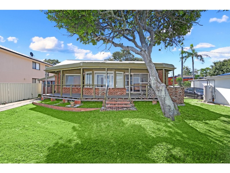 1a Tamar Avenue, Toukley NSW 2263