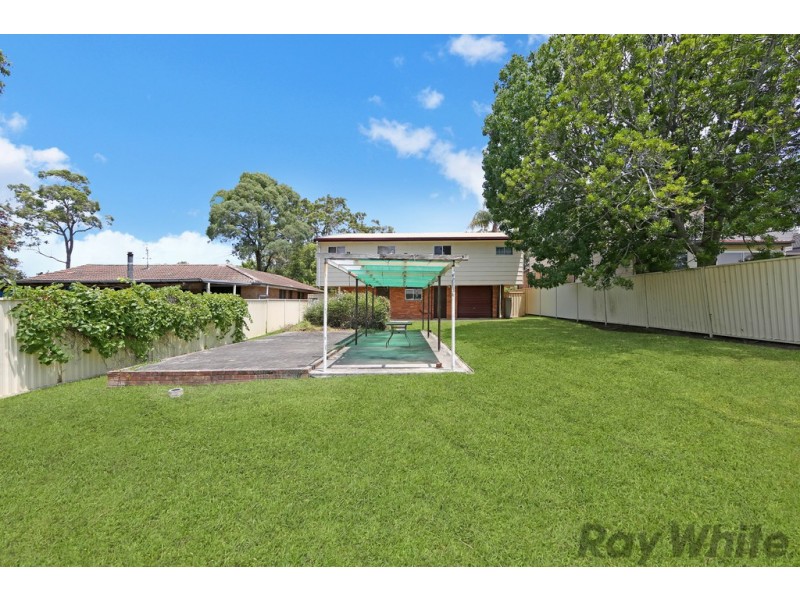 19 Jetty Avenue, Charmhaven NSW 2263