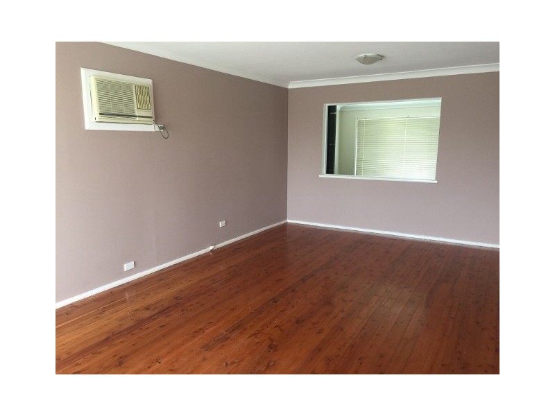 26 Clucas Avenue, Gorokan NSW 2263