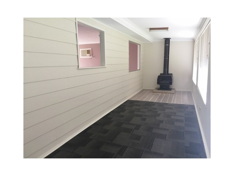 26 Clucas Avenue, Gorokan NSW 2263