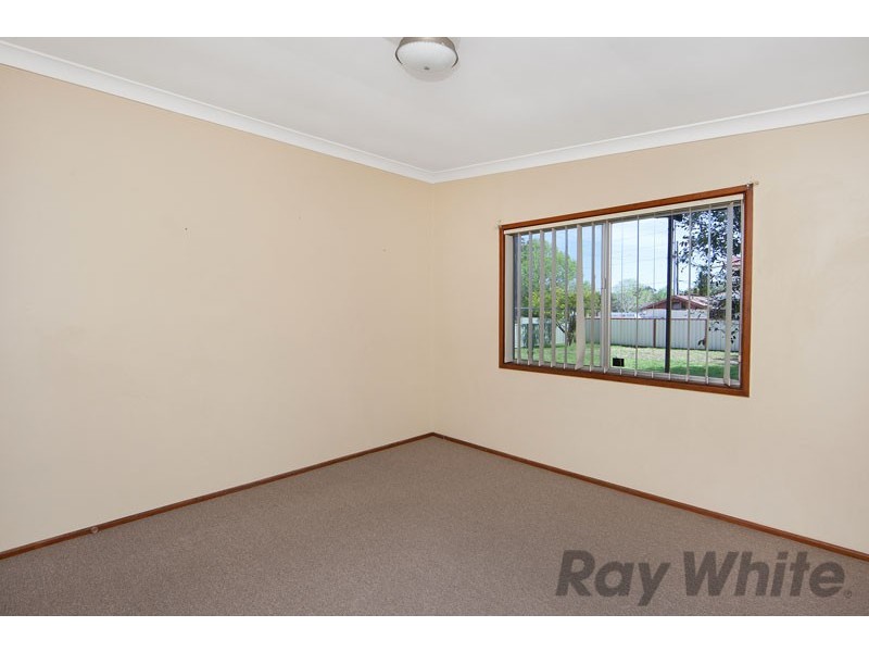 18 Parkside Drive, Charmhaven NSW 2263