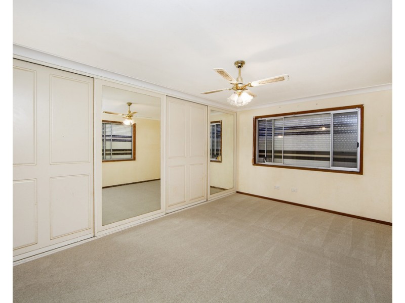 22 Koorana Avenue, Gorokan NSW 2263