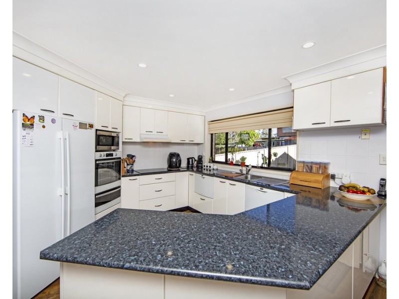 64 Georgina Avenue, Gorokan NSW 2263