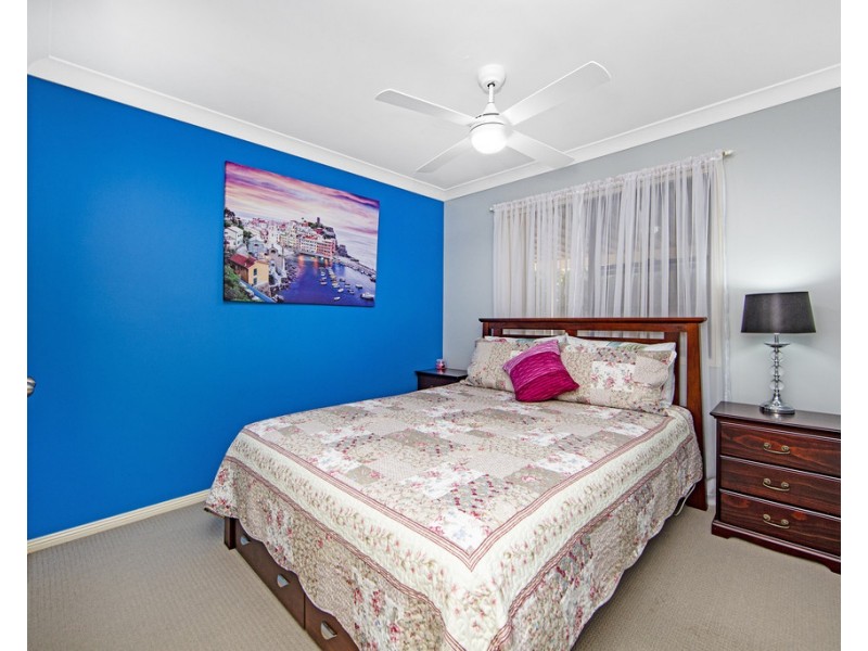 64 Georgina Avenue, Gorokan NSW 2263