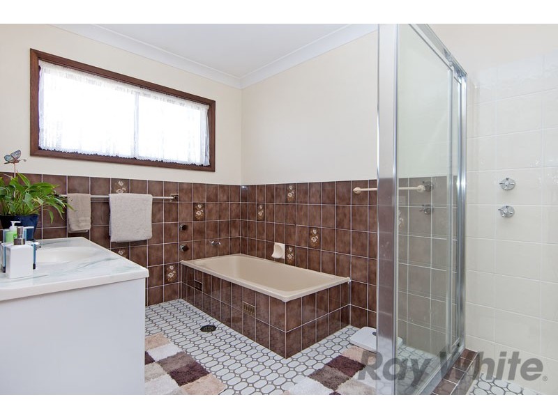 1 Coorabin Street, Gorokan NSW 2263
