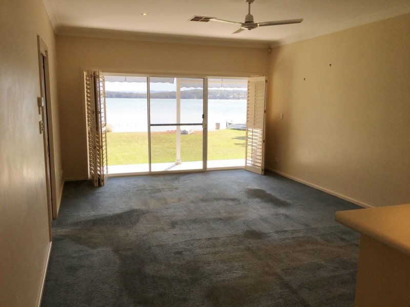 5 The Cut, Mannering Park NSW 2259