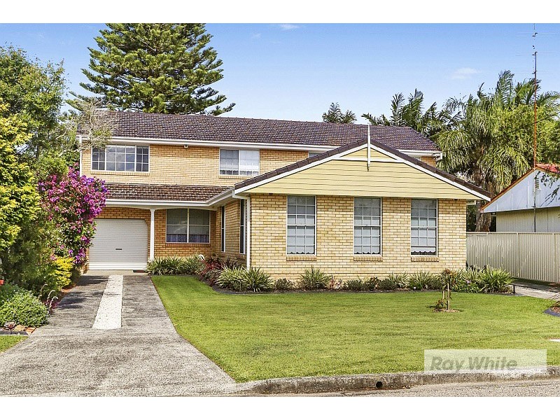 3 Barnard Crescent, Toukley NSW 2263
