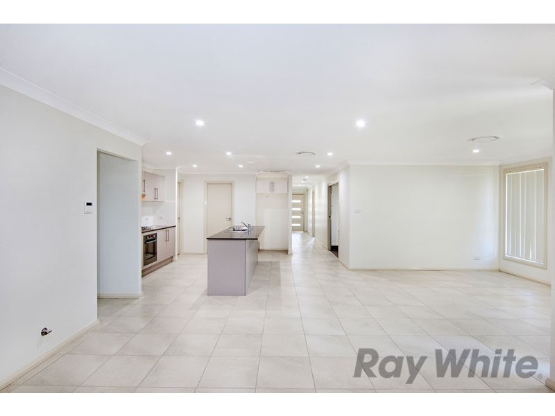 33 Mataram Road, Woongarrah NSW 2259