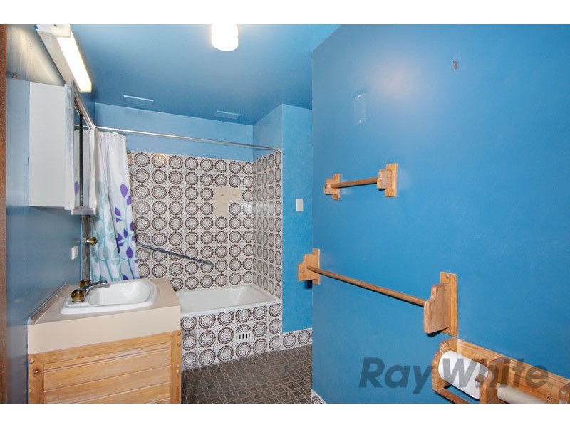 300 Tuggerawong Road, Tuggerawong NSW 2259