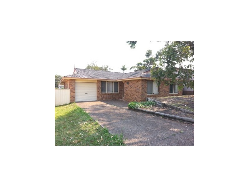 14 Westbrook Parade, Gorokan NSW 2263