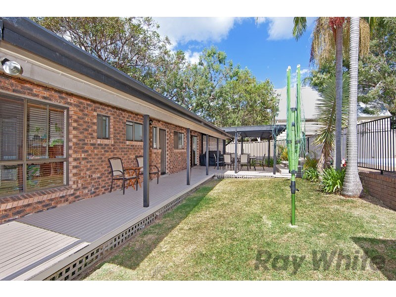 14 Rosemount Avenue, Lake Munmorah NSW 2259