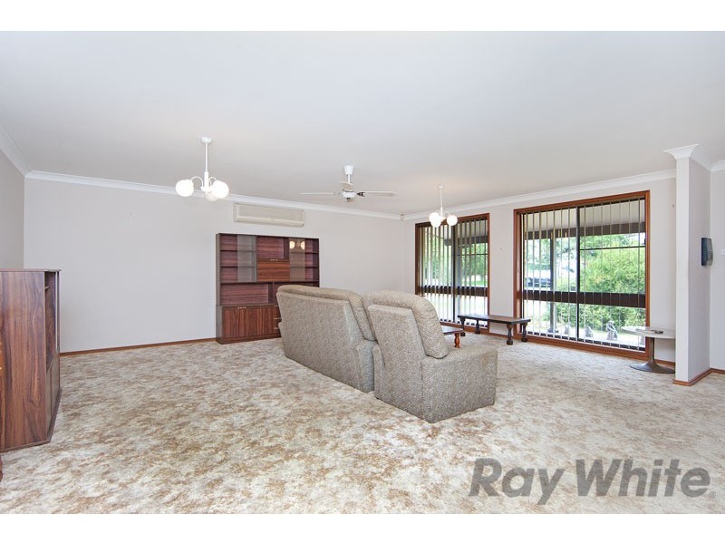 15 Collendina Road, Gwandalan NSW 2259