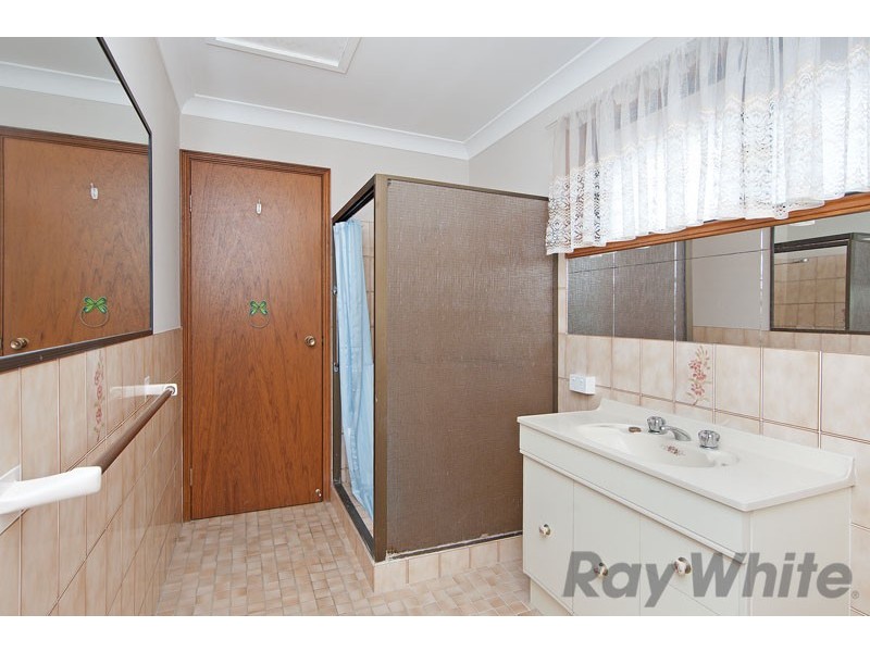 15 Collendina Road, Gwandalan NSW 2259