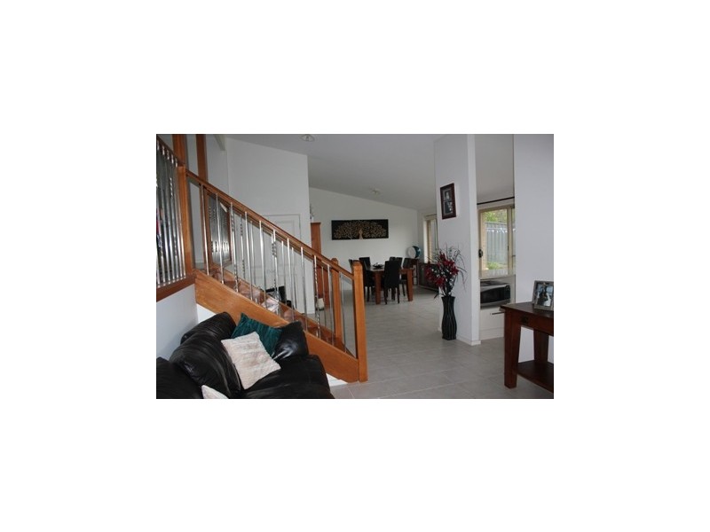 255 Johns Road, Wadalba NSW 2259