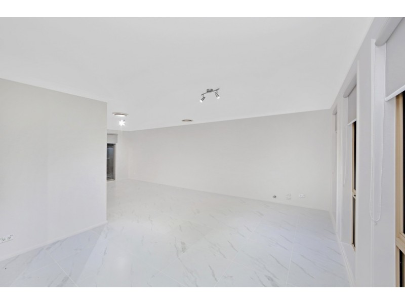 9 Marsden Road, Blue Haven NSW 2262