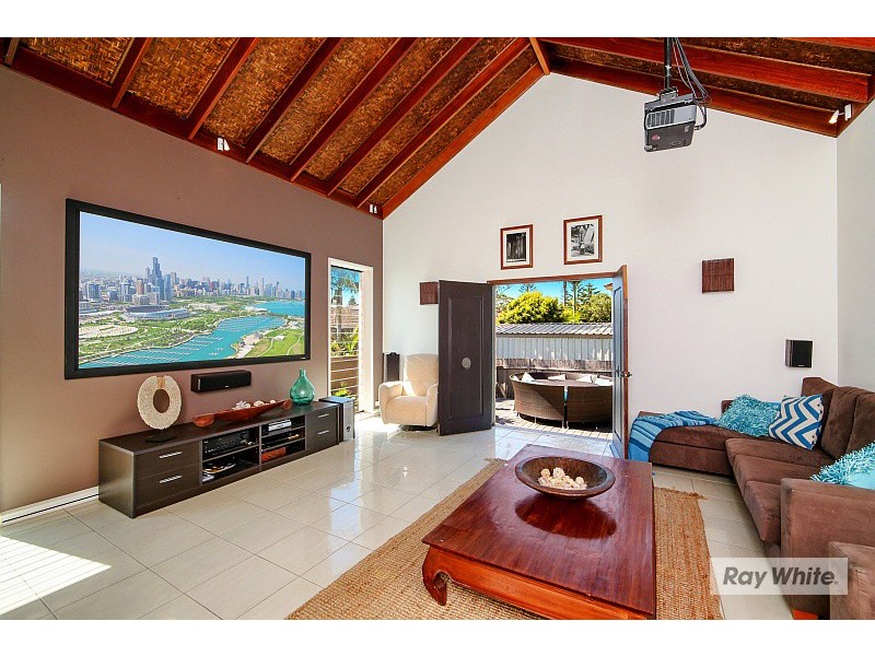 6 Mathews Street, Norah Head NSW 2263