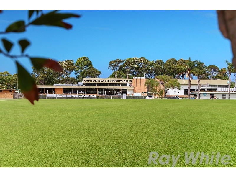 52 Crossingham Street, Toukley NSW 2263