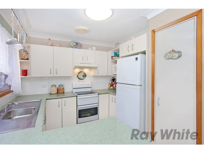 22 Margot Ave, Gorokan NSW 2263