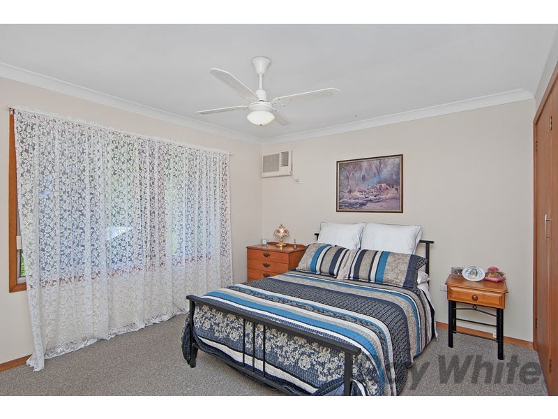 22 Margot Ave, Gorokan NSW 2263