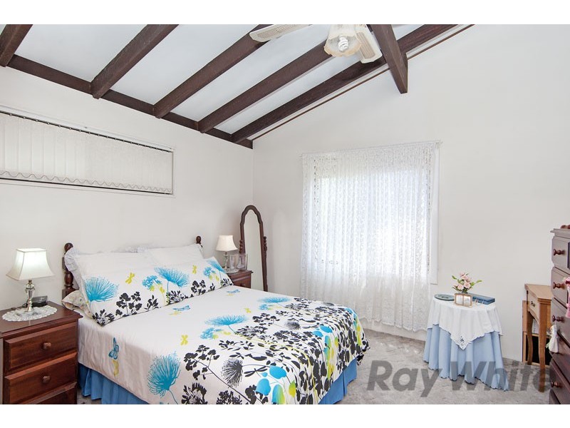 22 Waverley Road, Mannering Park NSW 2259