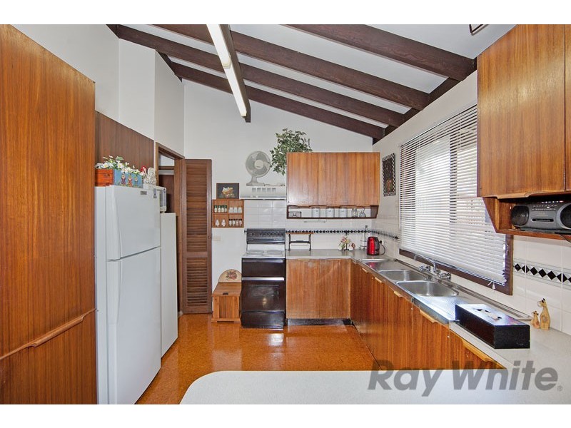 22 Waverley Road, Mannering Park NSW 2259