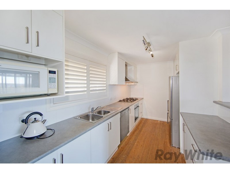 120 Terence Avenue, Lake Munmorah NSW 2259