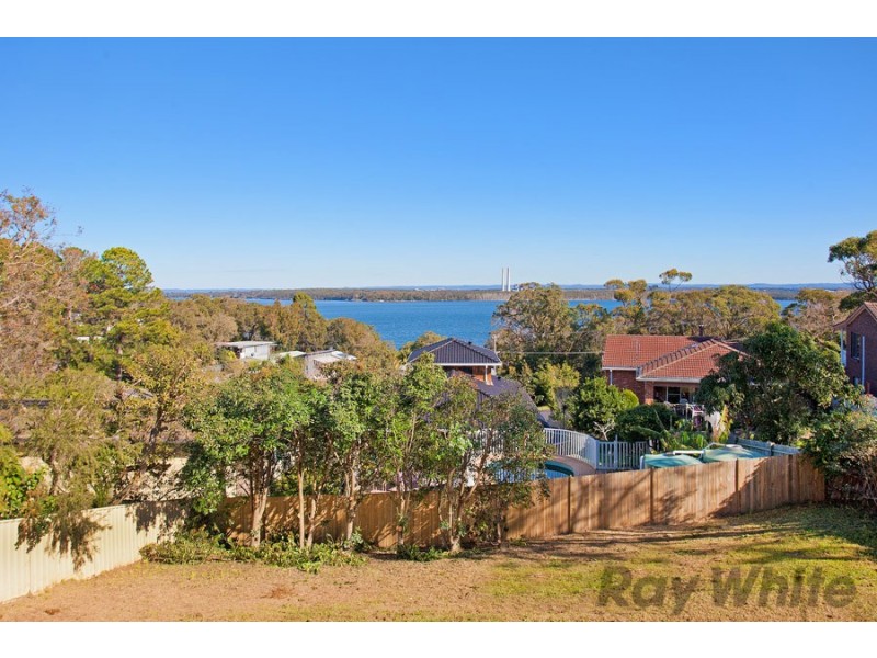 120 Terence Avenue, Lake Munmorah NSW 2259