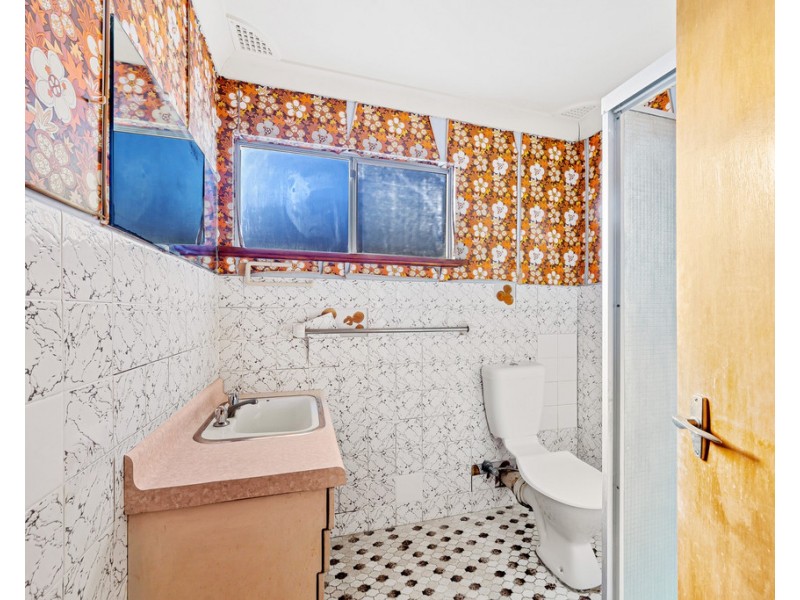 15 Ruby Street, Gorokan NSW 2263