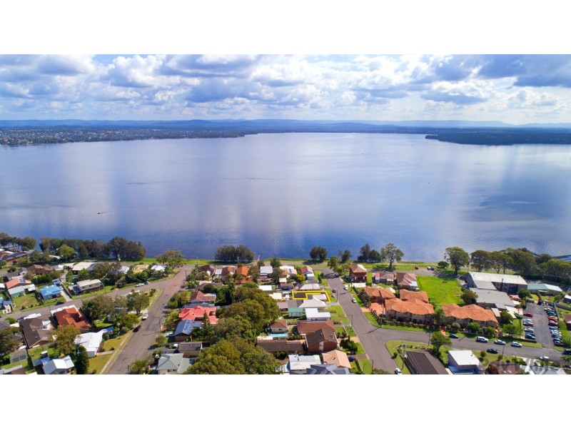 44 James Road, Toukley NSW 2263