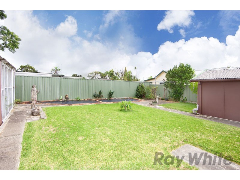 121 Wallarah Road, Gorokan NSW 2263