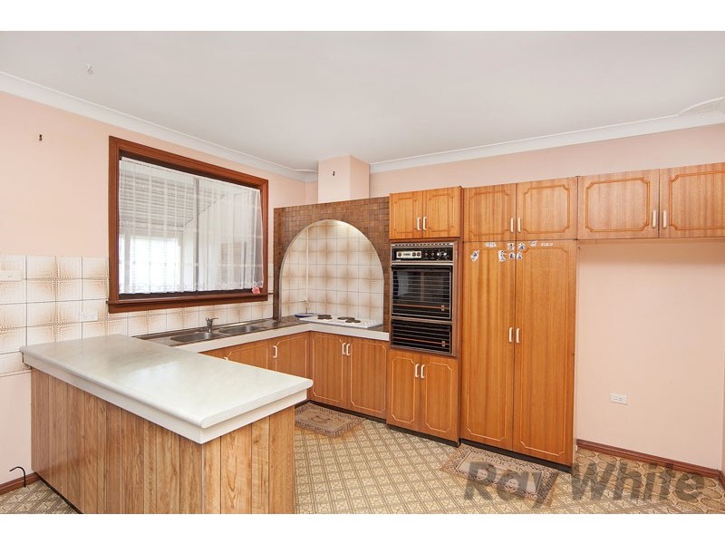 121 Wallarah Road, Gorokan NSW 2263