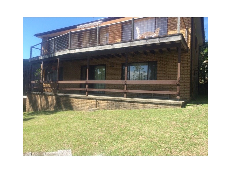 16 (Flat) Andrew Street, Lake Munmorah NSW 2259