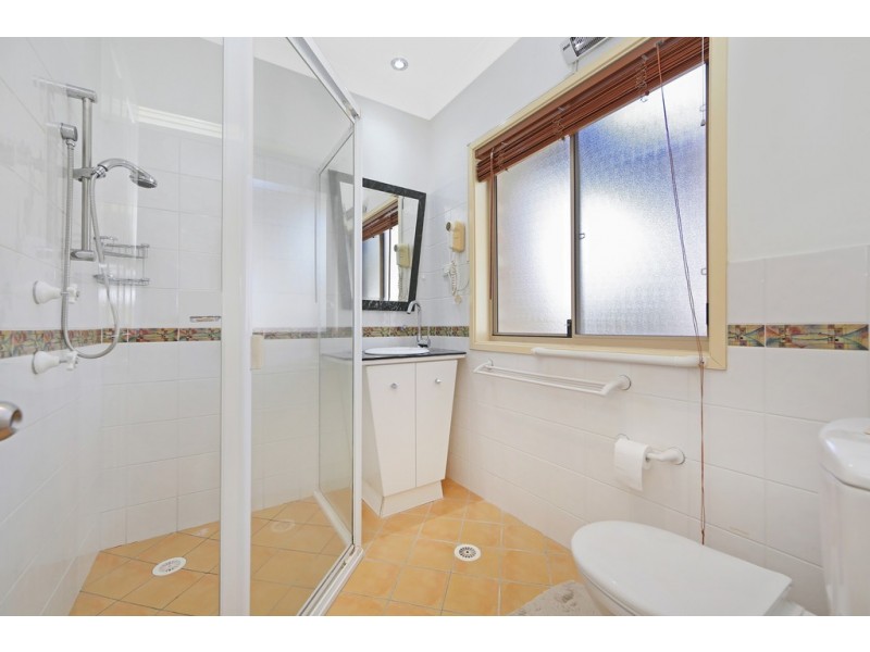 6 Ocean View Road, Gorokan NSW 2263