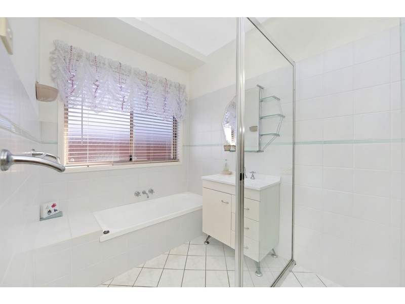 6 Ocean View Road, Gorokan NSW 2263