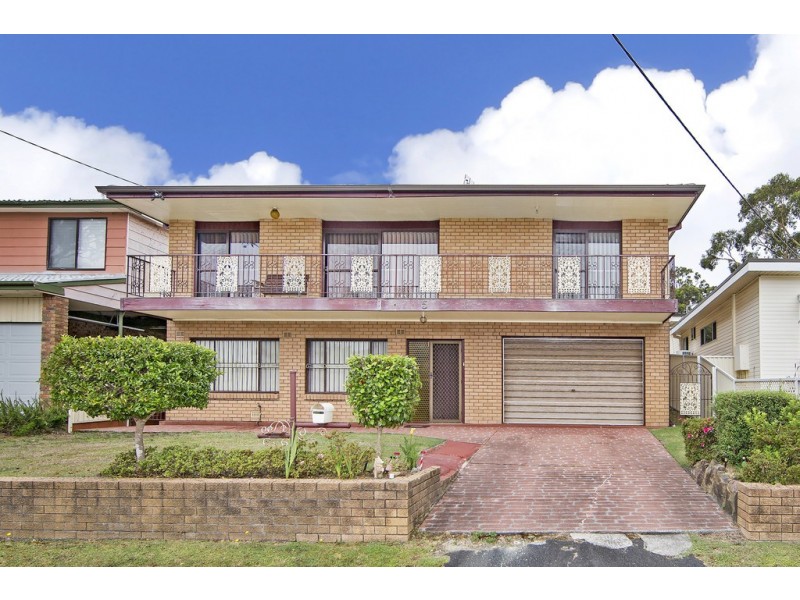 5 Laelana Avenue, Budgewoi NSW 2262