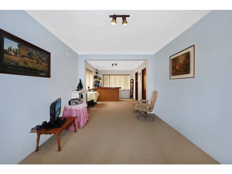 5 Laelana Avenue, Budgewoi NSW 2262