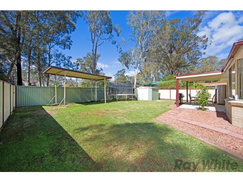 20 Lakeshore Avenue, Chain Valley Bay NSW 2259
