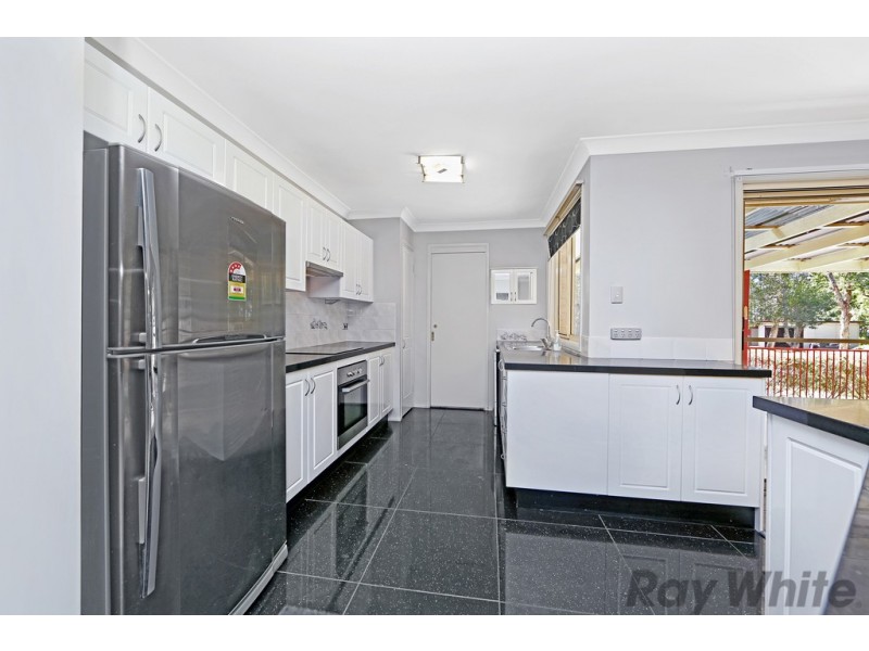 20 Lakeshore Avenue, Chain Valley Bay NSW 2259