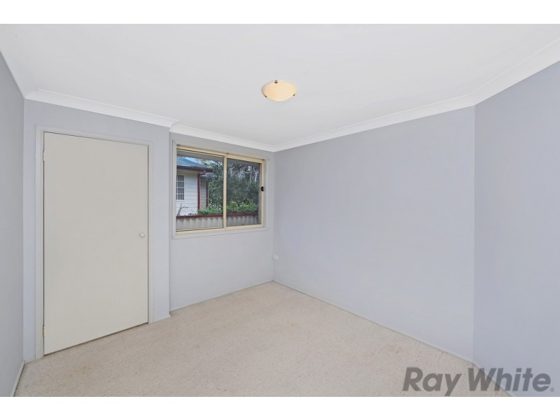 20 Lakeshore Avenue, Chain Valley Bay NSW 2259