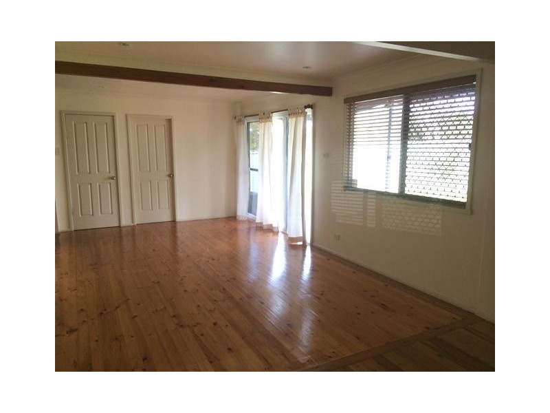 32 Restlea Avenue, Charmhaven NSW 2263