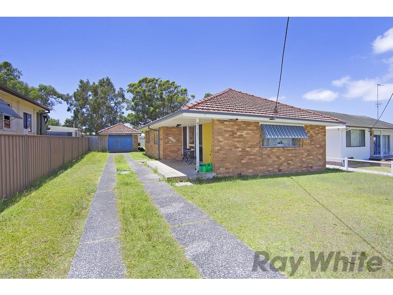 9 Athol Street, Toukley NSW 2263