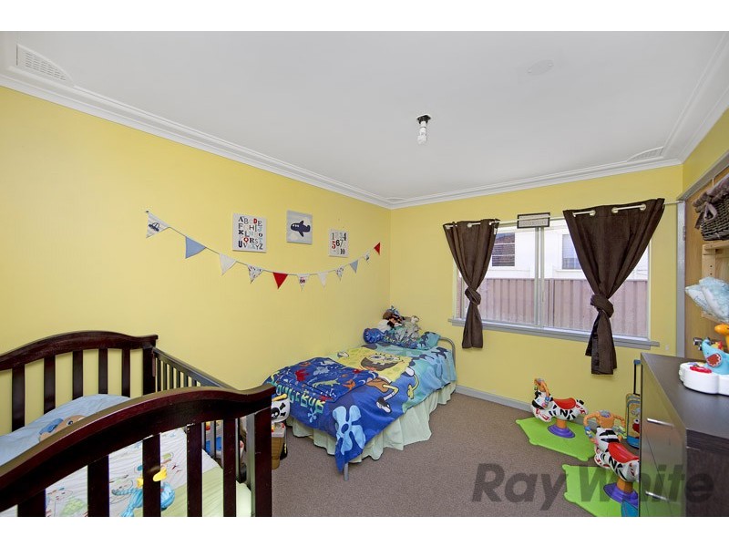 9 Athol Street, Toukley NSW 2263